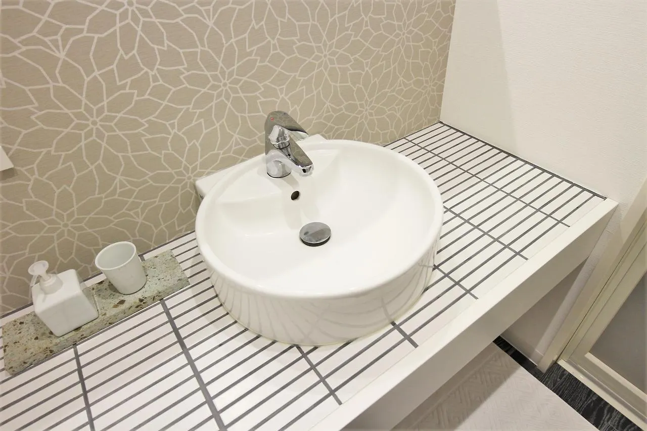 Sekai Hotel Mangetsu Osaka